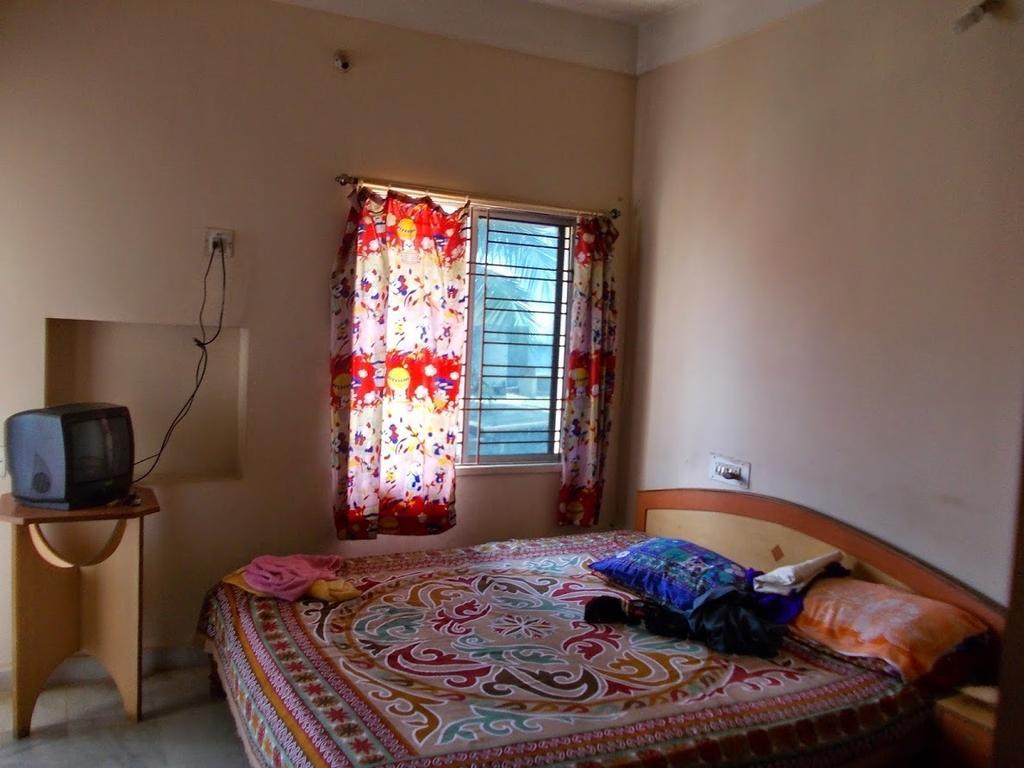 פורי Rishaan Guest House מראה חיצוני תמונה